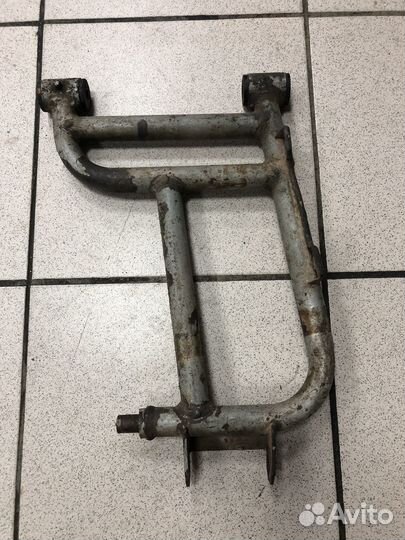 Рычаг задний нижний Arctic cat thundercat 1000