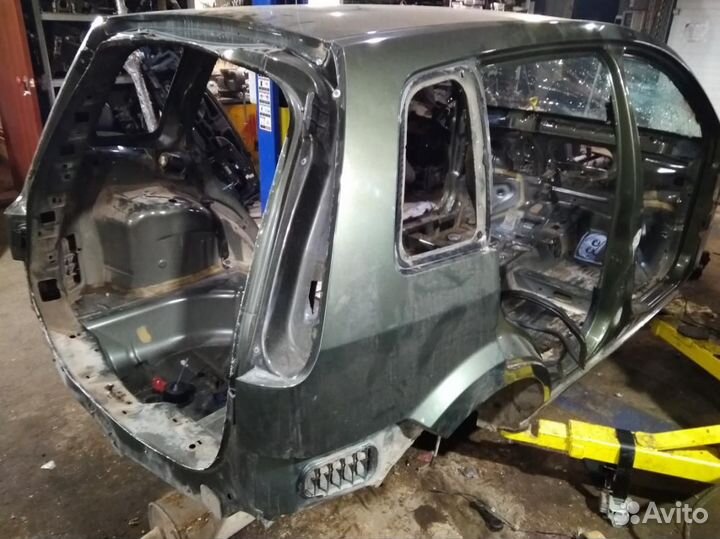 Крыло заднее Fusion R б\у (арт. 1207262)