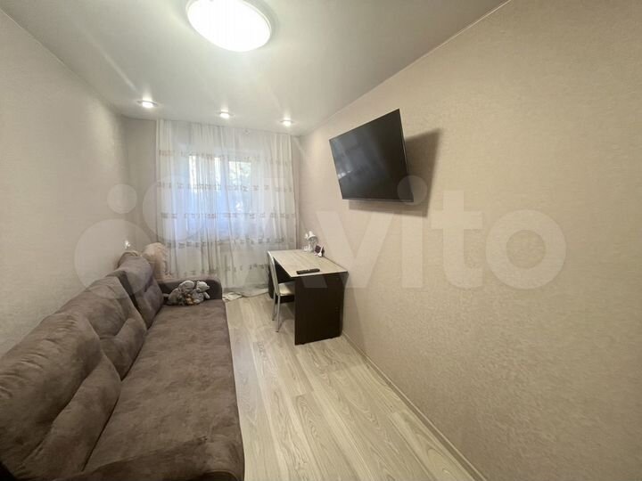 3-к. квартира, 56 м², 3/5 эт.