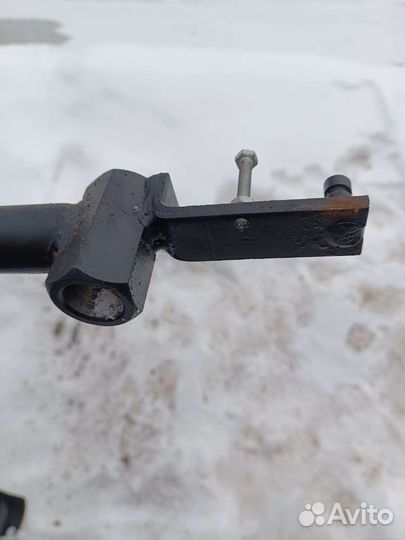 Пластиковые крылья (подкрылок)