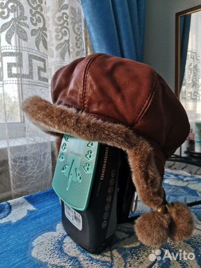 Женская кепка