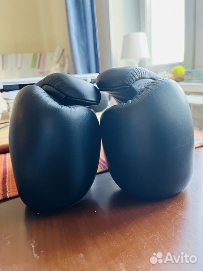 Перчатки боксерские Twins Special