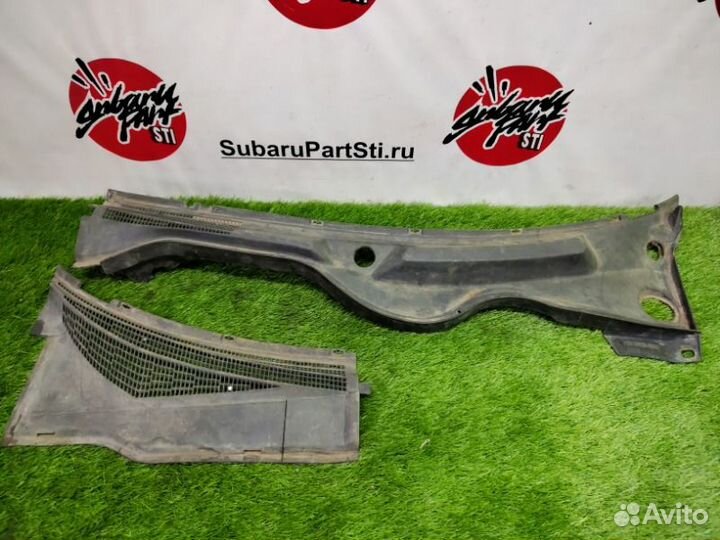 Решетка под лобовое стекло Opel Omega B