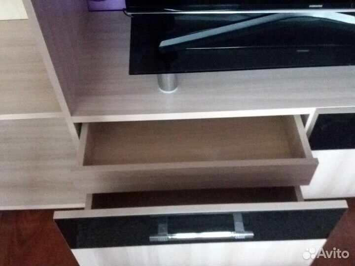 Стенка в гостиную бу