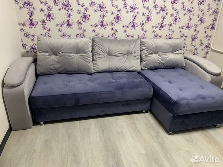 Диван угловой
