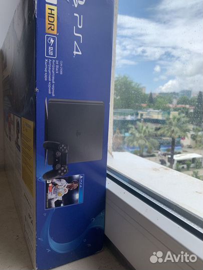 Sony playstation 4 slim New 1 tb