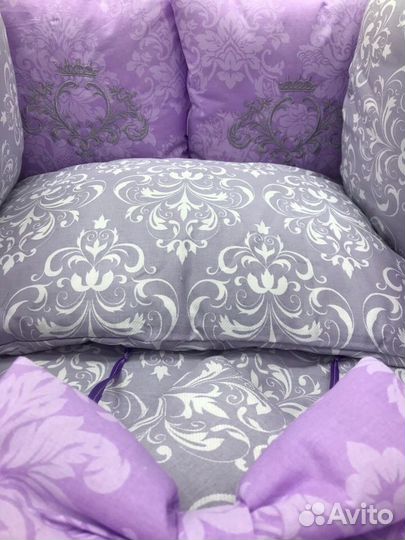 Набор бортиков в кроватку новый