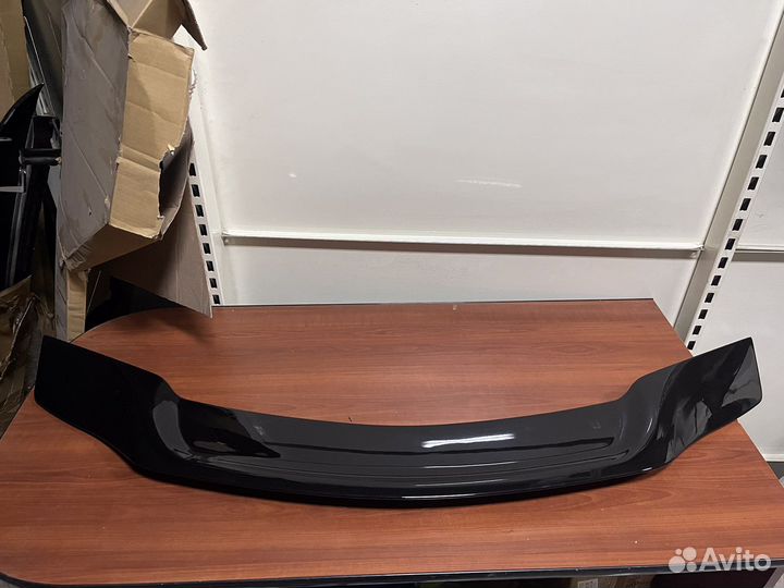 Спойлер Mercedes W204 черная глянцевая