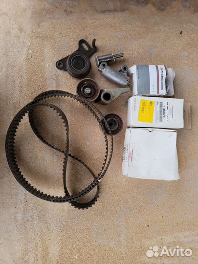 Комплект грм 4d56