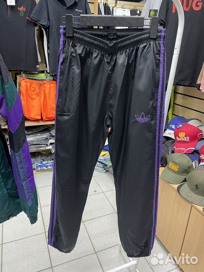 Спортивный костюм adidas