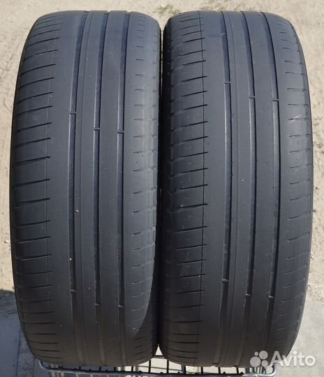 Michelin Pilot Sport 3 235/45 R18