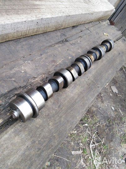 Распредвал на Ниссан Санни