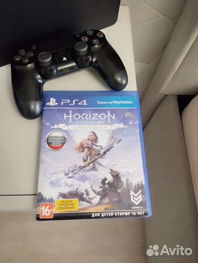 Sony PS4 slim 500 с играми