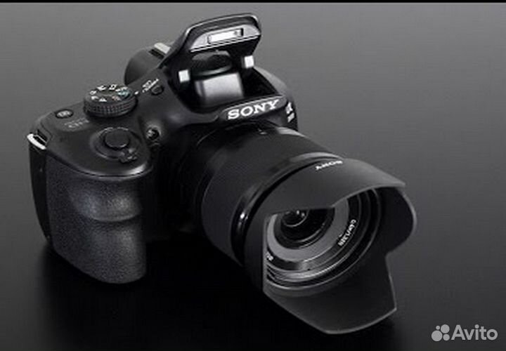 Sony A3000 Е-mount c oбъективом 16мм 2.8