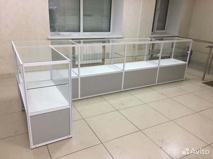 Торговые витрины, прилавки