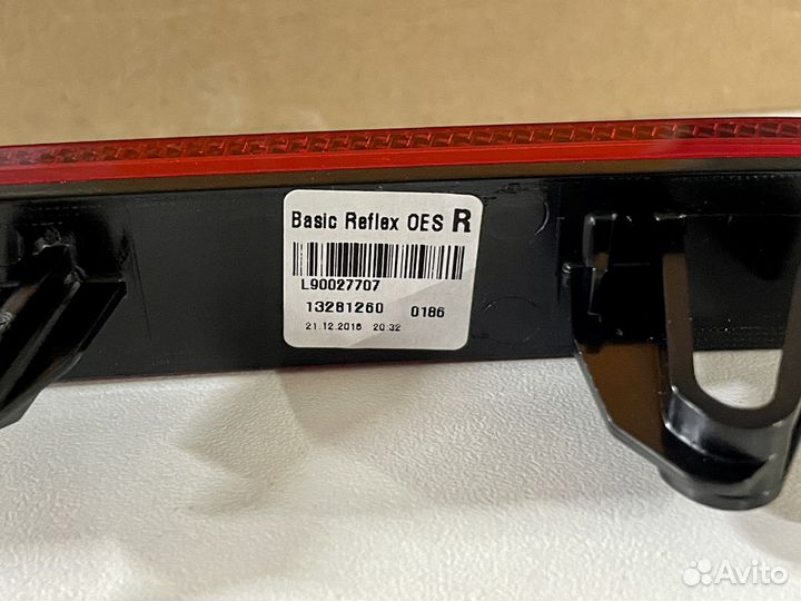 Катафот (рефлектор) зад. бампера. правый