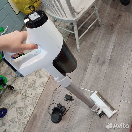 Вертикальный пылесос бу Tefal