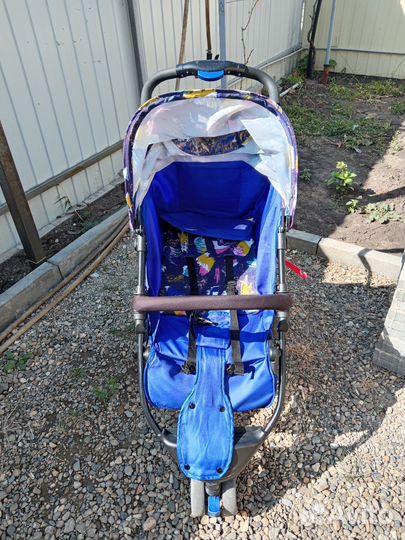 Прогулочная коляска