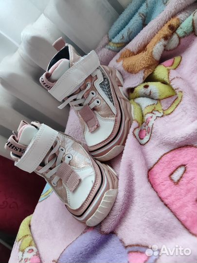 Ботинки детские 25 размер