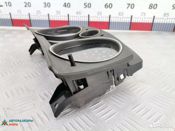 Щиток приборов (приборная панель) Opel Zafira