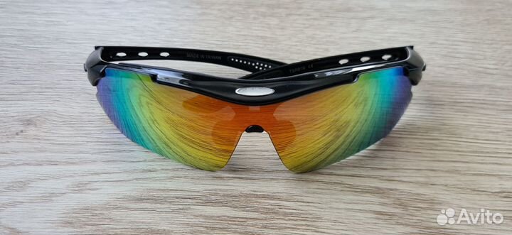 Солнцезащитные очки спортивные (сменные линзы)