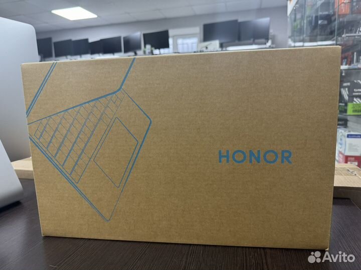 Новый ноутбук Honor magicbook 15 ryzen5/16/512