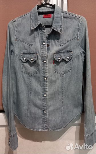 Рубашка Levi's б/у S/M