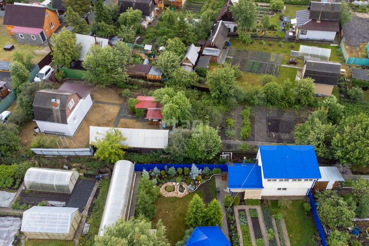 Дом 25,1 м² на участке 9,5 сот.