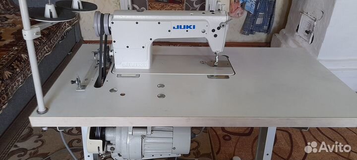 Швейная машинка