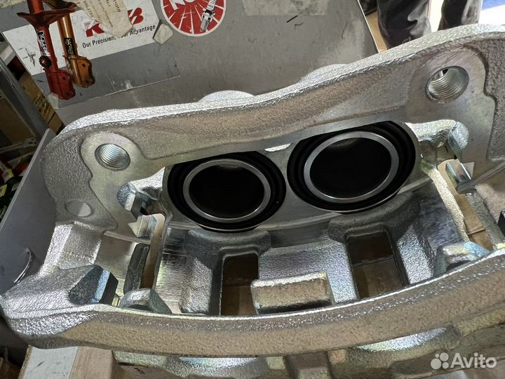 Тормозной супорт Hyundai Grand starex 58180-4HA00