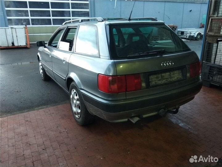 Разбор на запчасти Audi 80 (B4)