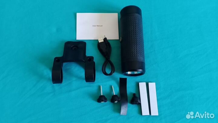 Новая колонка с фонарем и креплением на велосипед