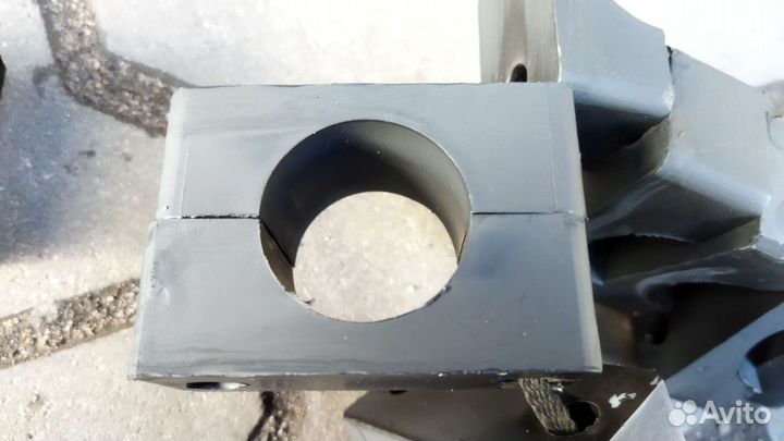 Корпус-подшипник пресс-подборщика E41454 John Deer