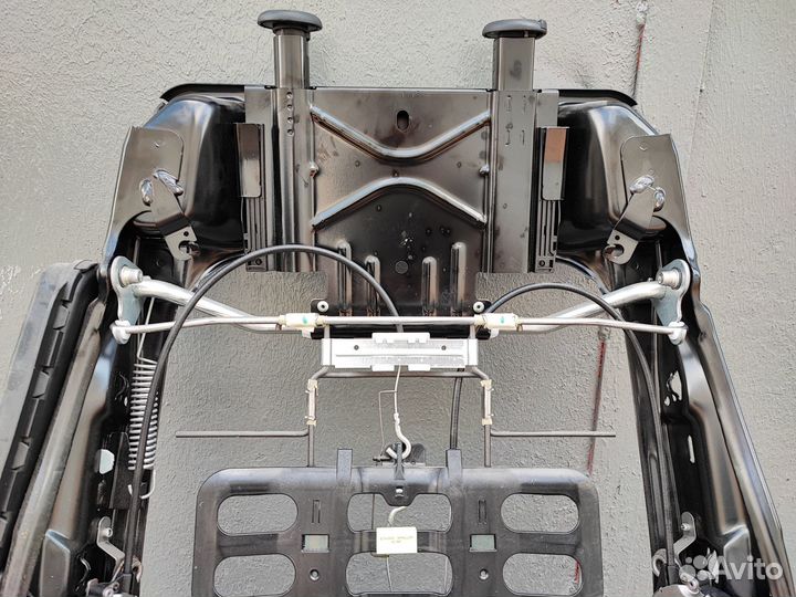 Каркас правого электро сидения Шкода Октавия А5