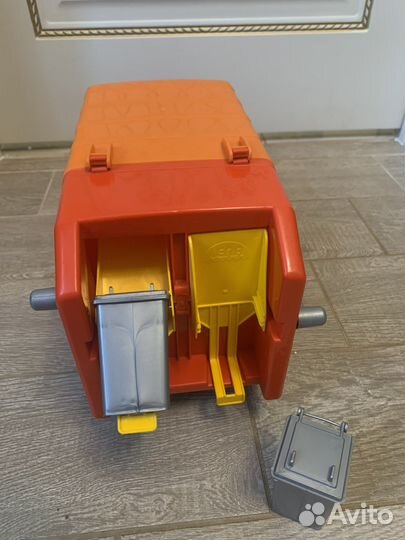Игрушка большая машинка