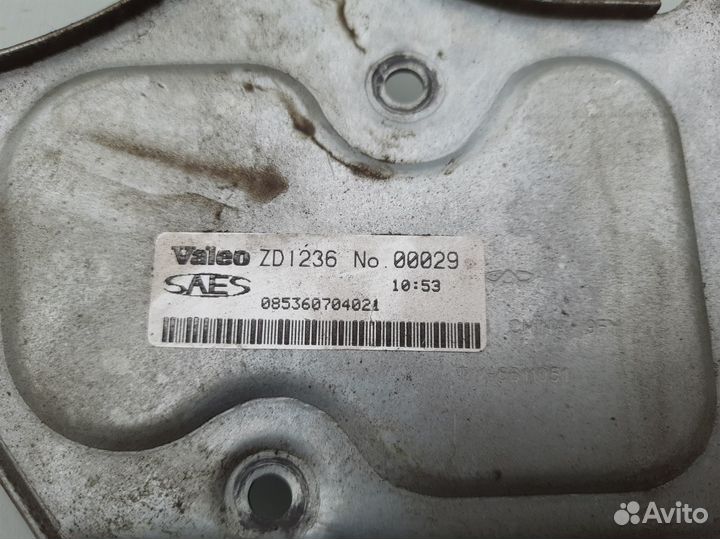 Кронштейн моторчика стеклоочистителя Chery Tiggo