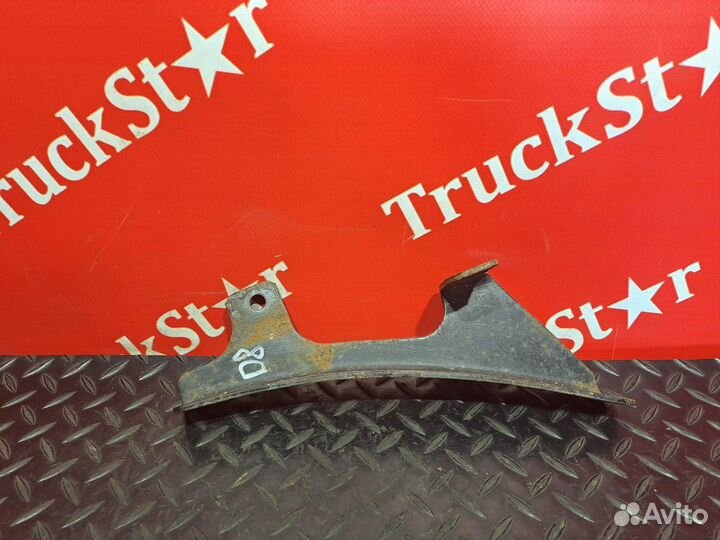 Кронштейн крыла левый Daf XF105