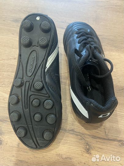 Бутсы сороконожки Demix