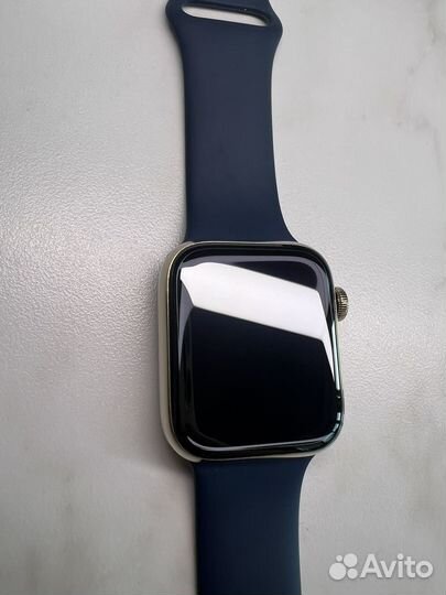 Apple watch series 6 gold stainless steel 44mm