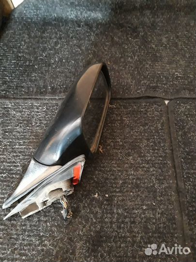 Зеркало правое Mitsubishi Galant 6