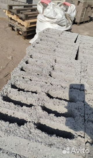 Керамзитные блоки стеновой D1001