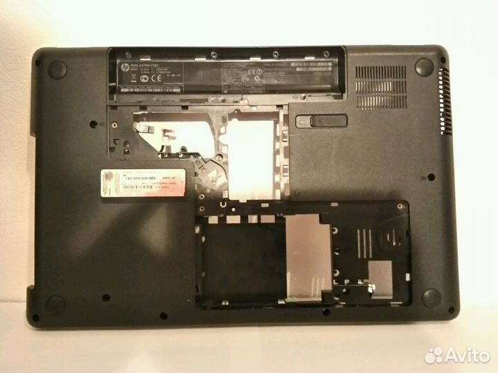 Нижняя часть корпуса (дно) ноутбука HP G62