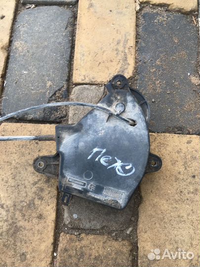 Механизм подъема запасного колеса Пежо 308, 307