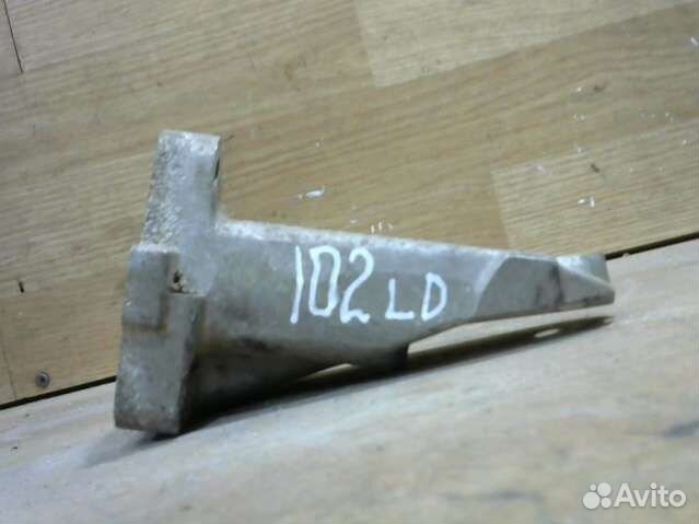 Кронштейн двигателя Mercedes-Benz 190 W201 R102223
