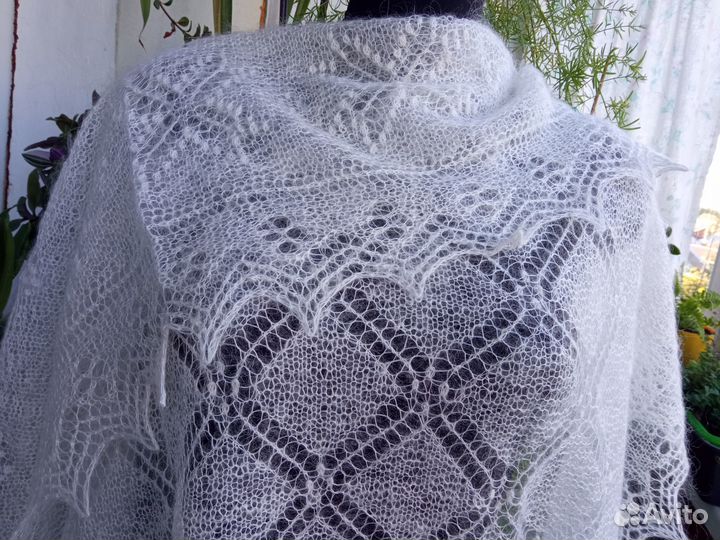 Шаль пуховая 