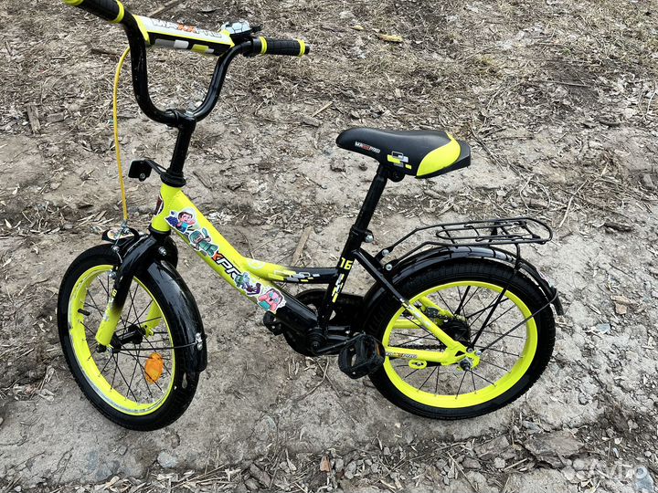 Детский велосипед 16