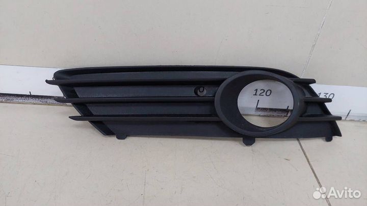 Рамка противотуманной фары левой Opel Astra H / Fa