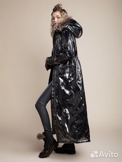 Плащ пуховик женсий Naumi