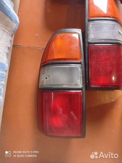 Продам стоп-сигналы на toyota Land cruiser prado