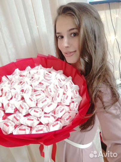 Сладкие букеты из конфет